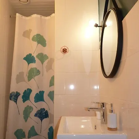 Indépendante Et Coin Repas Proche Futuroscope Et Civaux Bed & Breakfast