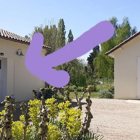 Indépendante Et Coin Repas Proche Futuroscope Et Civaux Saint-Julien-l'Ars